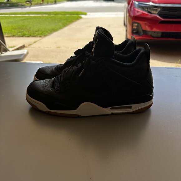 2018 Nike Air Jordan Retro 4 SE Black Laser Gum CL1184-011 Size 11 CLEAN🔥 - Picture 6 of 8